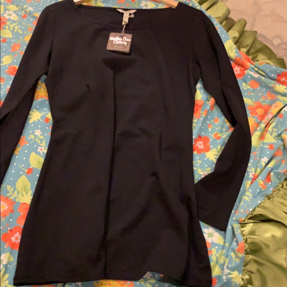 Matilda Jane basic black tee